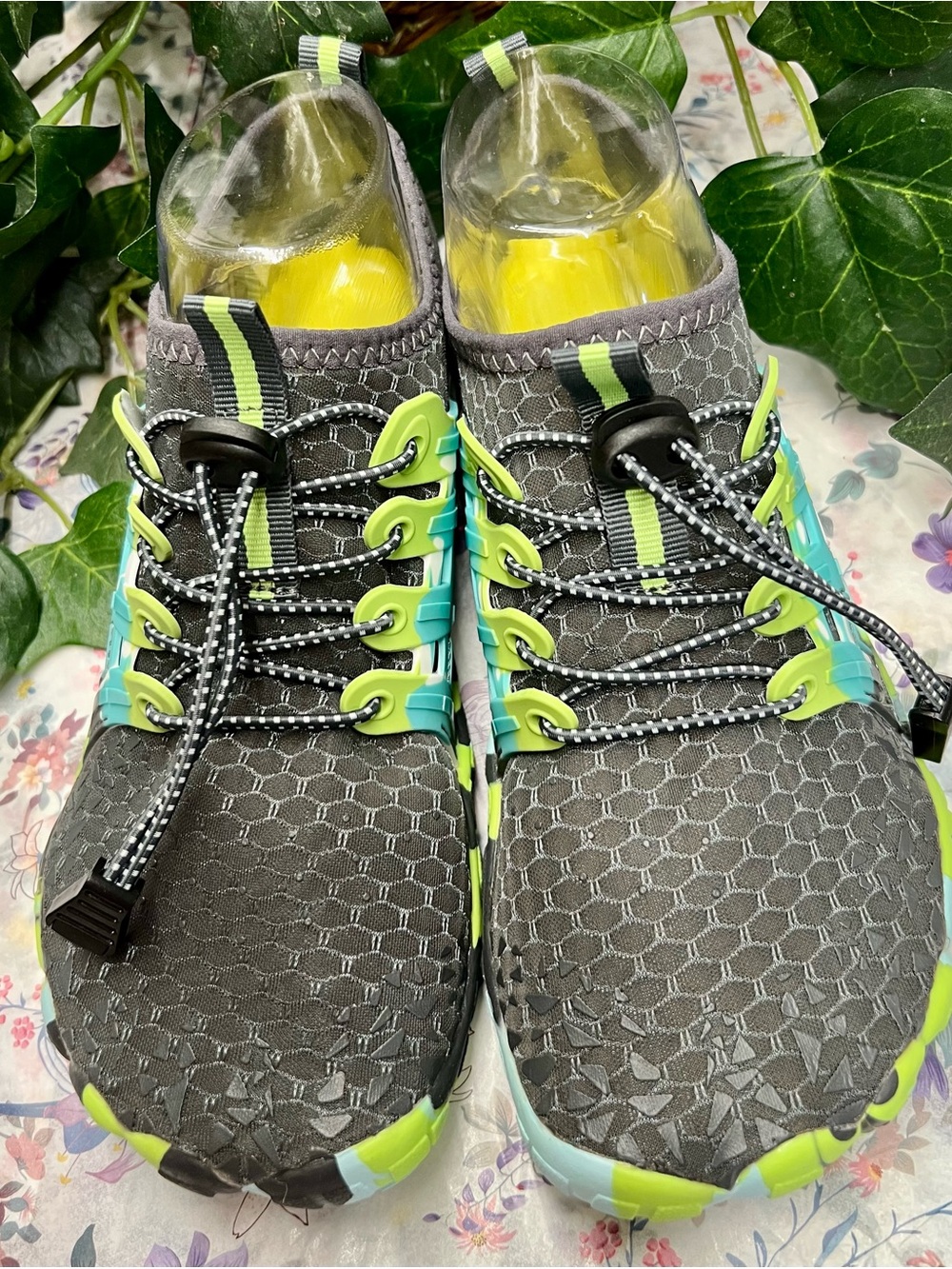 NWT WATER, HIKING, FITNESS, SWIMMING, AND AQUATIC FISHING SIZE 7.5 US 38 EURO